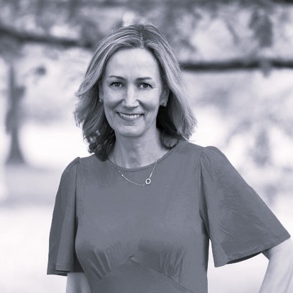 Анабел Монаган