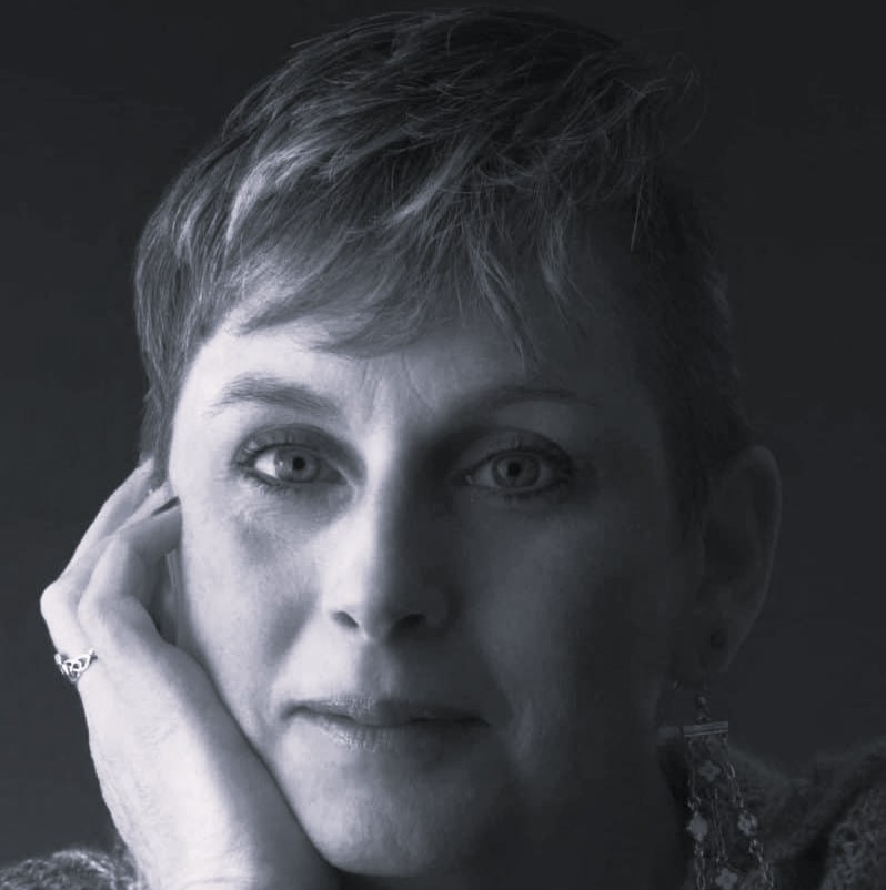 Сузана Кирсли